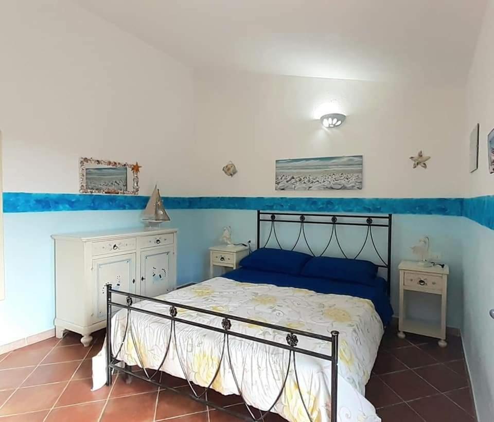 Casa Vacanze Villa Sandrina Costa Paradiso Eksteriør bilde