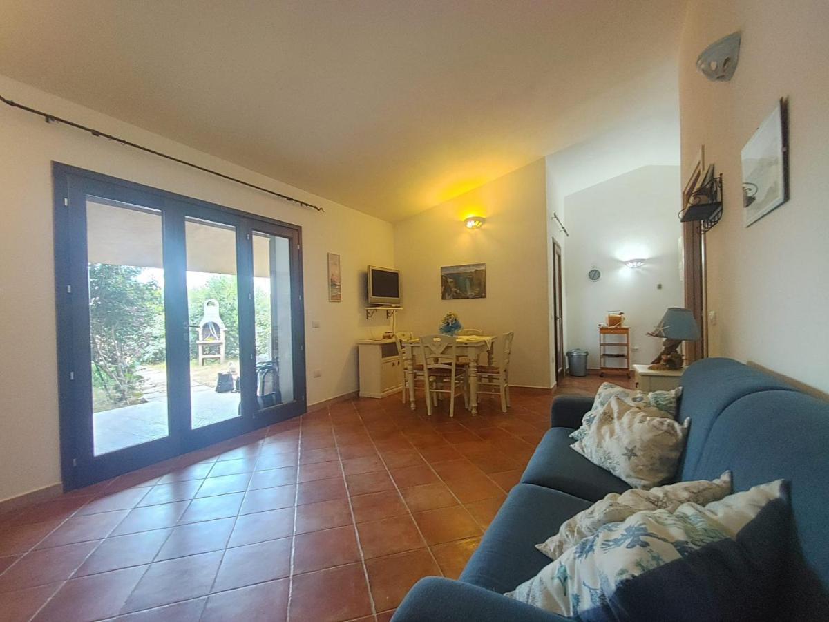 Casa Vacanze Villa Sandrina Costa Paradiso Eksteriør bilde