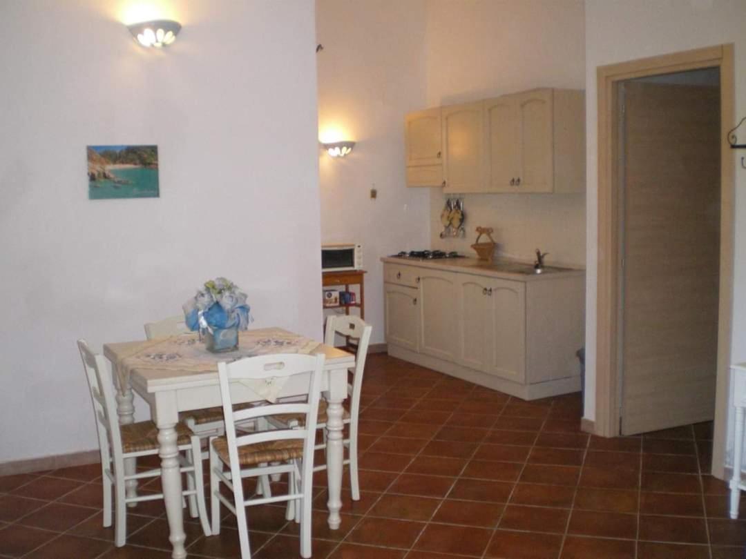 Casa Vacanze Villa Sandrina Costa Paradiso Eksteriør bilde