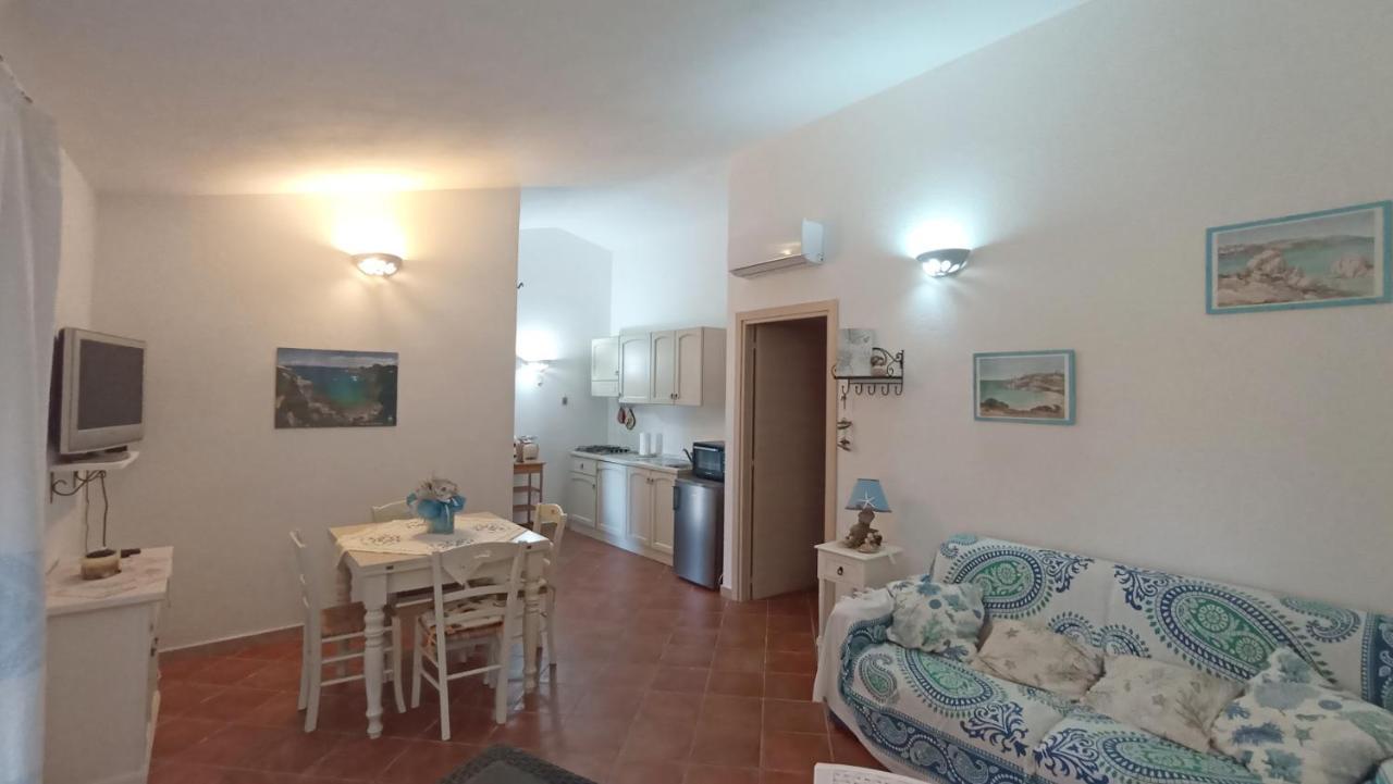 Casa Vacanze Villa Sandrina Costa Paradiso Eksteriør bilde