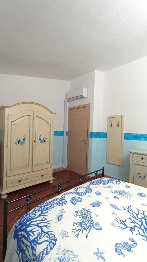 Casa Vacanze Villa Sandrina Costa Paradiso Eksteriør bilde